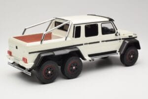 Mercedes AMG G63 6x6 W463 Blanc GT Spirit 1:18 GT100 Résine — image 2 sur 6