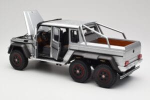 Mercedes AMG G63 W463 6x6 Iridium Argent AUTOart 1:18 76301 Composite — image 5 sur 8