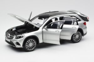 Mercedes GLC X253 Iridium Argent Norev 1:18 B66960363 Métal — image 2 sur 8