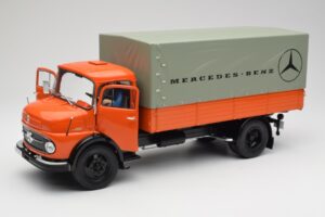 Mercedes L911 Orange Schuco 1:18 450044700 Métal — image 2 sur 8