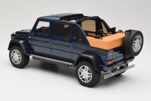 Mercedes Maybach G650 Landaulet Bleu Foncé GT Spirit 1:18 GT174 Résine — image 5 sur 6