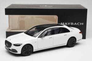 Mercedes Maybach S 680 X223 Diamond White Norev 1:18 B66960666 Métal — image 8 sur 8