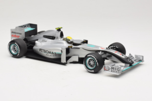 Mercedes MGP W01 #4 N. Rosberg Mercedes GP Showcar 2010 Minichamps 1:18 150100074 Métal — image 4 sur 7