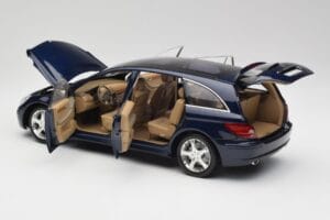 Mercedes R-Class W251 Tanzanite Bleu Minichamps 1:18 150034600 Métal — image 5 sur 8