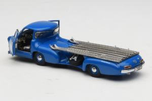 Mercedes Renntransporter Blue Wonder CMC 1:43 M-036K Métal — image 5 sur 8