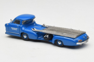 Mercedes Renntransporter Blue Wonder CMC 1:43 M-036K Métal — image 7 sur 8