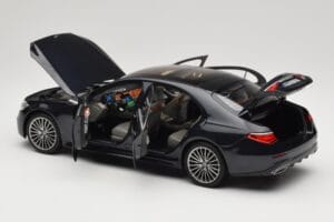 Mercedes S-Class W223 AMG Line Anthracite Blue Norev 1:18 183800 Métal — image 5 sur 8