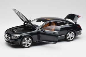 Mercedes S-Class Coupe C217 Smaragd Vert Métallisé Norev 1:18 B66961244 Métal — image 2 sur 8