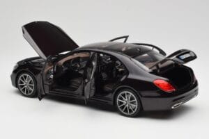Mercedes S-Class W222 AMG Line Ruby Noir Metallic Norev 1:18 183483 Métal — image 5 sur 8