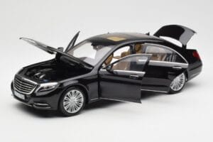 Mercedes S-Class W222 Noir Metallic Norev 1:18 183480 Métal — image 2 sur 8