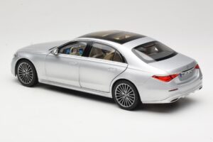 Mercedes S-Class W223 AMG Line Brilliant Silver Norev 1:18 183805 Métal — image 7 sur 8