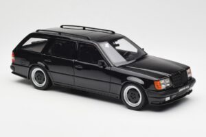 Mercedes 300 TE AMG S124 Noir Otto 1:18 OT147 Résine — image 4 sur 6