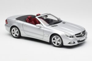 Mercedes SL 500 R230 Cabriolet Iridium Argent Minichamps 1:18 B66962388 Métal — image 6 sur 8