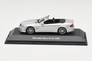 Mercedes SL 65 AMG R230 Argent Minichamps 1:43 B66960601 Métal