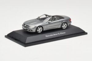 Mercedes SL R230 Palladium Silver Metallic Minichamps 1:43 B66962390 Métal — image 2 sur 4