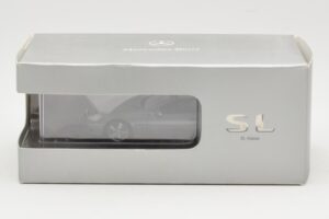 Mercedes SL R230 Palladium Silver Metallic Minichamps 1:43 B66962390 Métal — image 4 sur 4