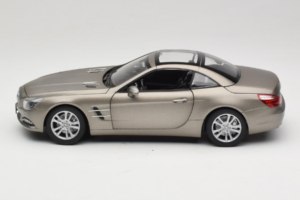 Mercedes SL500 R231 Dark Grey Matt Norev 1:18 183590 Métal — image 5 sur 9
