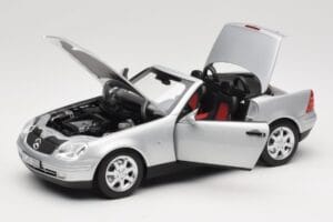 Mercedes SLK R170 Brilliant Silver Norev 1:18 183020 Métal — image 2 sur 9