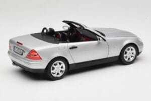 Mercedes SLK R170 Brilliant Silver Norev 1:18 183020 Métal — image 3 sur 9