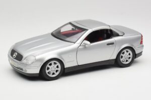 Mercedes SLK R170 Roadster Argent Maisto 1:18 31674 Métal