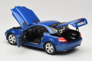 Mercedes SLK R171 Blue Metallic Minichamps 1:18 100033131 Métal — image 8 sur 11