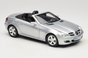 Mercedes SLK R171 Argent Minichamps 1:18 B66962318 Métal — image 7 sur 9