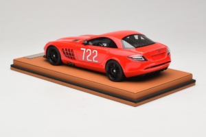 Mercedes SLR McLaren 722 Edition Rouge IVY Merit 1:18 REMC030 Résine — image 5 sur 7