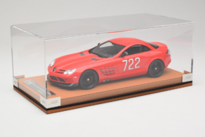 Mercedes SLR McLaren 722 Edition Rouge IVY Merit 1:18 REMC030 Résine — image 6 sur 7