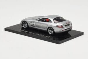 Mercedes SLR McLaren Crystal Silver Minichamps 1:43 B66961974 Métal — image 3 sur 4