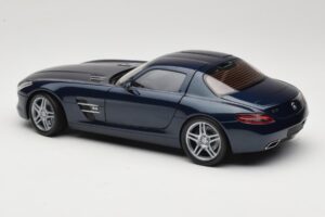 Mercedes SLS AMG C197 Blue Metallic Minichamps 1:18 100039021 Métal — image 7 sur 8