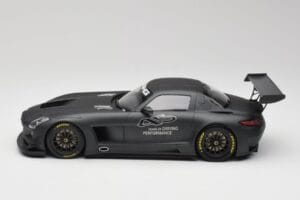 Mercedes AMG SLS C197 GT3 45 Ans de Driving Performance Minichamps 1:18 151133100 Métal — image 3 sur 6
