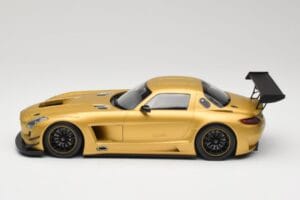 Mercedes AMG SLS C197 GT3 Street Or Minichamps 1:18 151113106 Métal — image 3 sur 6