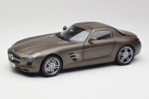 Mercedes SLS AMG C197 Monza Gris Minichamps 1:18 B66960044 Métal