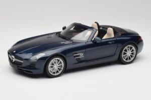 Mercedes SLS AMG R197 Roadster South Seas Bleu Minichamps 1:18 100039031 Métal
