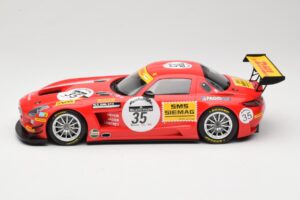Mercedes SLS AMG GT3 #35 T. Heyer / T. Jager 24 Hours of Spa 2011 Minichamps 1:18 B66960196 Métal — image 3 sur 6