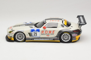 Mercedes SLS AMG GT3 #21 Rowe Racing M. Zehe / M. Hartung ADAC 24h Nurburgring 2012 Minichamps 1:18 151123121 Métal — image 3 sur 6