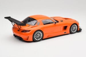 Mercedes SLS AMG GT3 C197 Street Orange Minichamps 1:18 151113105 Métal — image 2 sur 6