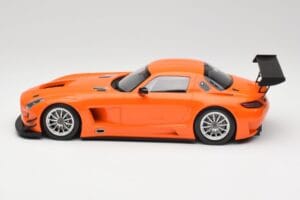 Mercedes SLS AMG GT3 C197 Street Orange Minichamps 1:18 151113105 Métal — image 3 sur 6