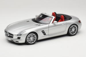 Mercedes SLS AMG Roadster Iridium Argent Minichamps 1:18 B66960078 Métal