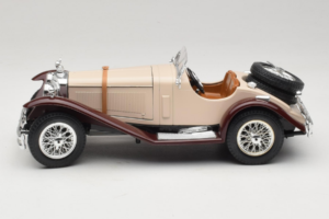 Mercedes SSK Beige & Rouge Foncé Bburago 1:18 3009-M4 Métal — image 3 sur 6
