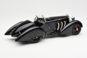Mercedes SSK Trossi The Black Prince CMC 1:18 M-225 Métal — image 2 sur 6