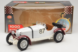 Mercedes SSKL #87 R. Caracciola Mille Miglia 1931 Bburago 1:18 3202 Métal — image 6 sur 6