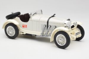 Mercedes SSKL Blanc & Crème Bburago 1:18 3002-M1 Métal — image 4 sur 6