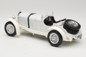 Mercedes SSKL Blanc 1931 Bburago 1:18 3002-M2 Métal — image 5 sur 6