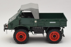 Mercedes Unimog 401 Vert Schuco 1:18 135 Métal — image 4 sur 8