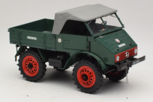 Mercedes Unimog 401 Vert Schuco 1:18 135 Métal — image 6 sur 8