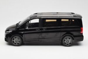 Mercedes V-Class W447 AMG Line Noir Norev 1:18 183860 Métal — image 4 sur 6