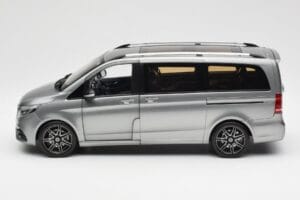 Mercedes V-Class W447 AMG Line Gris Métallique Norev 1:18 183488 Métal — image 5 sur 9