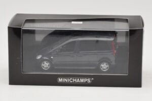 Mercedes Vaneo Bleu Foncé Minichamps 1:43 400031200 Métal — image 4 sur 4