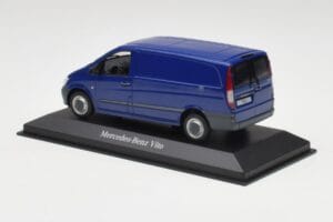 Mercedes Vito Atlantis Bleu Minichamps 1:43 B66960525 Métal — image 3 sur 4